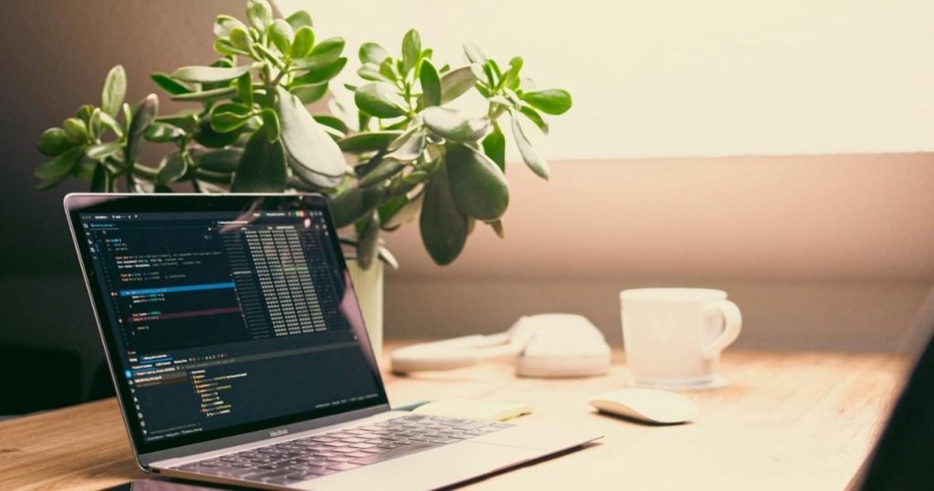 62 Degrees North: The Ultimate Guide to Yellowknife Remote Work Connectivity in 2026